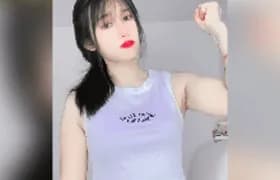 ချစ်တဲ့သူနဲ့တွေ့တော့လည်း ကုန်းပြီးအလိုးခံတာပါပဲ
